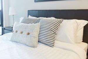 best short-term monthly rentals in Toronto