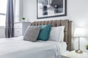 short stay apartment rentals in Toronto